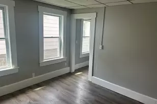48 Fremont St, Lowell, MA 01850 - Photo 8