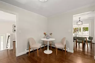39 Doncaster Cir, Lynnfield, MA 01940 - Photo 6