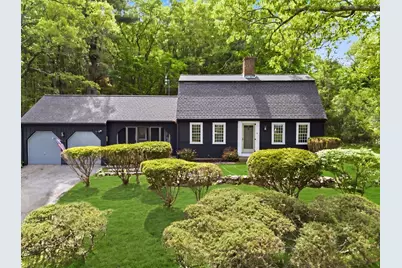41 Pike St, Tewksbury, MA 01876 - Photo 1