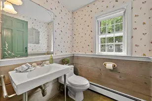 41 Pike St, Tewksbury, MA 01876 - Photo 12