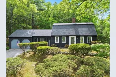 41 Pike St, Tewksbury, MA 01876 - Photo 2