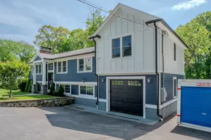 159 Mishawum Rd, Woburn, MA 01801 - Photo 2