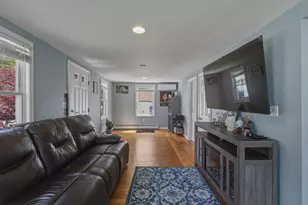 7 Highland Bay Dr, Wareham, MA 02571 - Photo 4