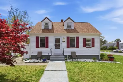 7 Highland Bay Dr, Wareham, MA 02571 - Photo 1
