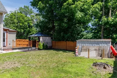 20 Lawrence Street, Fitchburg, MA 01420 - Photo 14