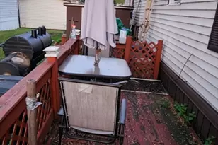 557 SW Cutoff, Worcester, MA 01607 - Photo 12