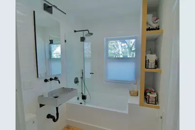 97 Sawyer Ave, Boston, MA 02125 - Photo 16