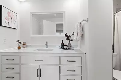 340 Main St #606, Melrose, MA 02176 - Photo 8
