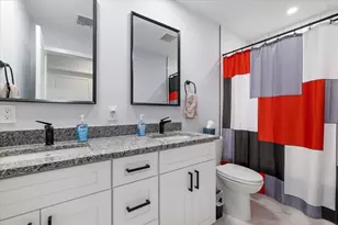 19 Willis St, Auburn, MA 01501 - Photo 16