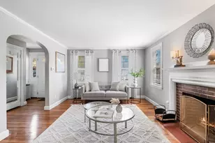 62 Elm St, Melrose, MA 02176 - Photo 6