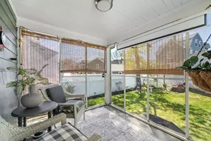 62 Elm St, Melrose, MA 02176 - Photo 18