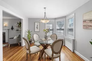 62 Elm St, Melrose, MA 02176 - Photo 10