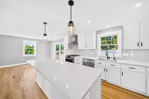 8 Country Ln, Billerica, MA 01821 - Photo 10