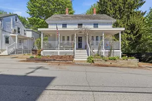 11 Mt Pleasant Ave, Ipswich, MA 01938 - Photo 2
