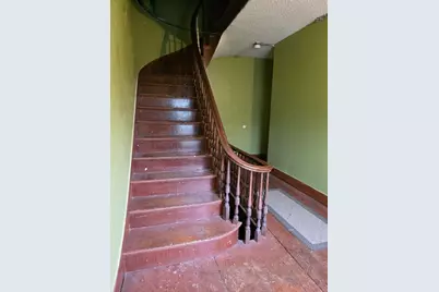 4 Home St, Worcester, MA 01609 - Photo 16