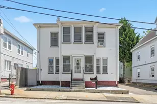 15 Flint St, Lynn, MA 01905 - Photo 2