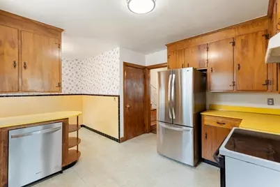 36 Ripley Rd, Medford, MA 02155 - Photo 10