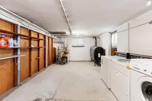 36 Ripley Rd, Medford, MA 02155 - Photo 22