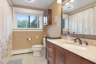 11 Shattuck St, Haverhill, MA 01830 - Photo 18