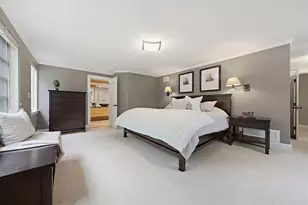 72 Beverly Rd, Brookline, MA 02467 - Photo 28