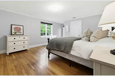 72 Beverly Road, Brookline, MA 02467 - Photo 20