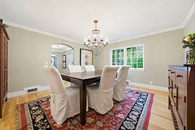 72 Beverly Road, Brookline, MA 02467 - Photo 18