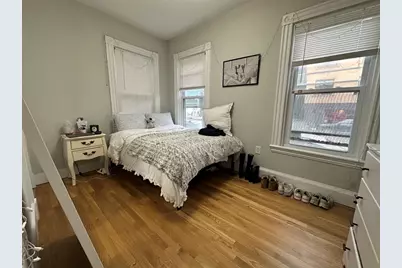 68 L St #1, Boston, MA 02127 - Photo 6
