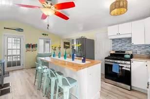 13 Woodland Cir, Wareham, MA 02571 - Photo 10