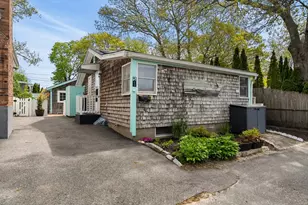 13 Woodland Cir, Wareham, MA 02571 - Photo 6