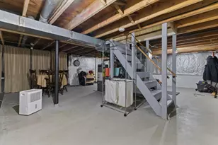 28 Spring St, Webster, MA 01570 - Photo 22