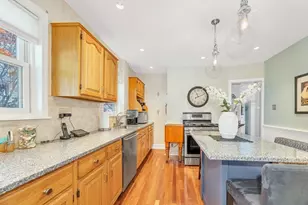 112 Perham St, Boston, MA 02132 - Photo 14