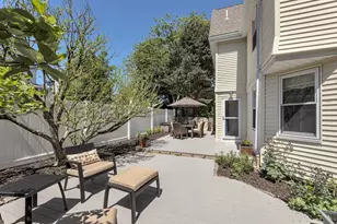 112 Perham St, Boston, MA 02132 - Photo 28
