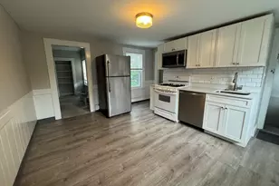 13 Quincy St, Quincy, MA 02169 - Photo 6