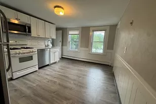 13 Quincy St, Quincy, MA 02169 - Photo 6