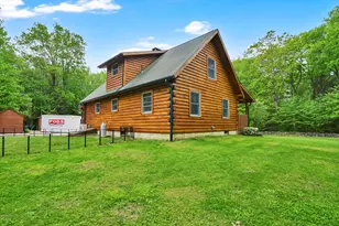 33 South St, Blandford, MA 01008 - Photo 6
