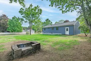 142 Marks St, Rockland, MA 02370 - Photo 18