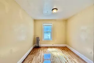2 Shirley St, Worcester, MA 01610 - Photo 12