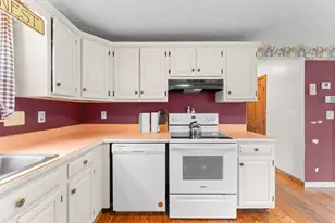 71 S Main St, Carver, MA 02330 - Photo 18