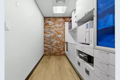 1051 Beacon St #306, Brookline, MA 02446 - Photo 10