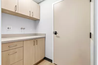 1051 Beacon St #306, Brookline, MA 02446 - Photo 12