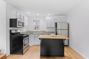 224 W Sixth St, Boston, MA 02127 - Photo 2