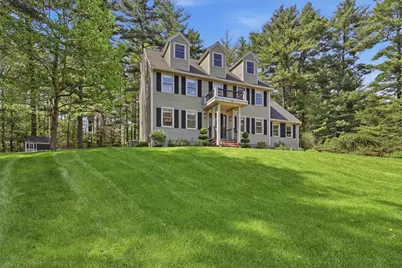 25 Christa Drive, Rowley, MA 01969 - Photo 2