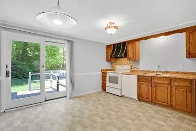 30 Mountainshire Dr #30, Worcester, MA 01606 - Photo 8