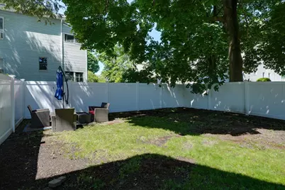 11-13 Walnut St, Belmont, MA 02478 - Photo 2