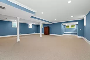 456 Chestnut St, Needham, MA 02492 - Photo 34