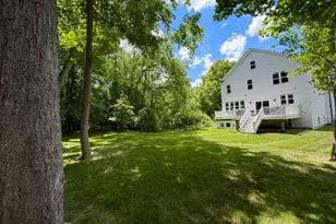 456 Chestnut St, Needham, MA 02492 - Photo 2