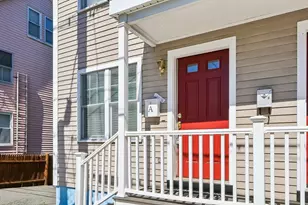 24 Harris St, Peabody, MA 01960 - Photo 6