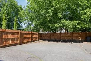 24 Harris St, Peabody, MA 01960 - Photo 34
