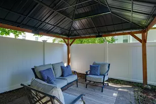 11 Walnut St, Belmont, MA 02478 - Photo 4
