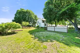 18 Shillaber St, Salem, MA 01970 - Photo 26